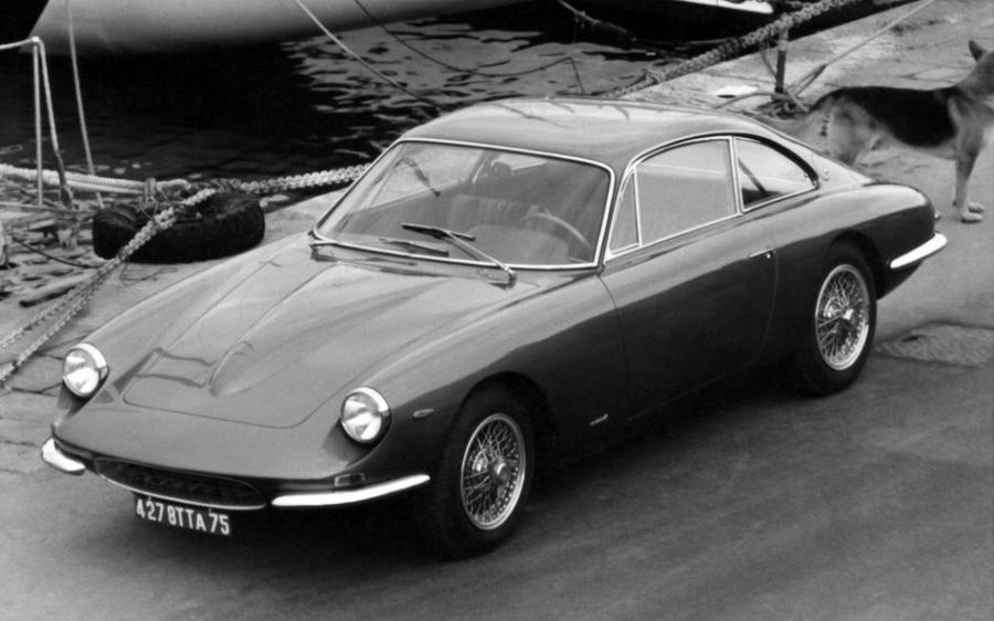 Apollo GT Coupe 2+2 by Intermeccanica '1965